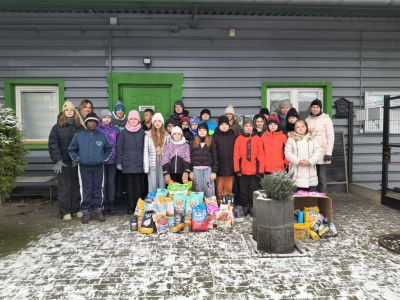 Pomagamy i bawimy się razem – niezapomniany dzień w schronisku i na kręgielni!